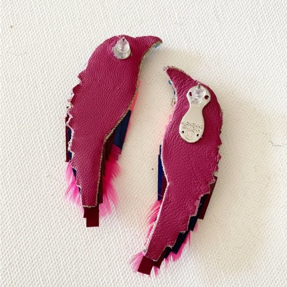 Mignonne Gavigan Fuschia Bird Earrings Beaded Sequin - Picture 3 of 4